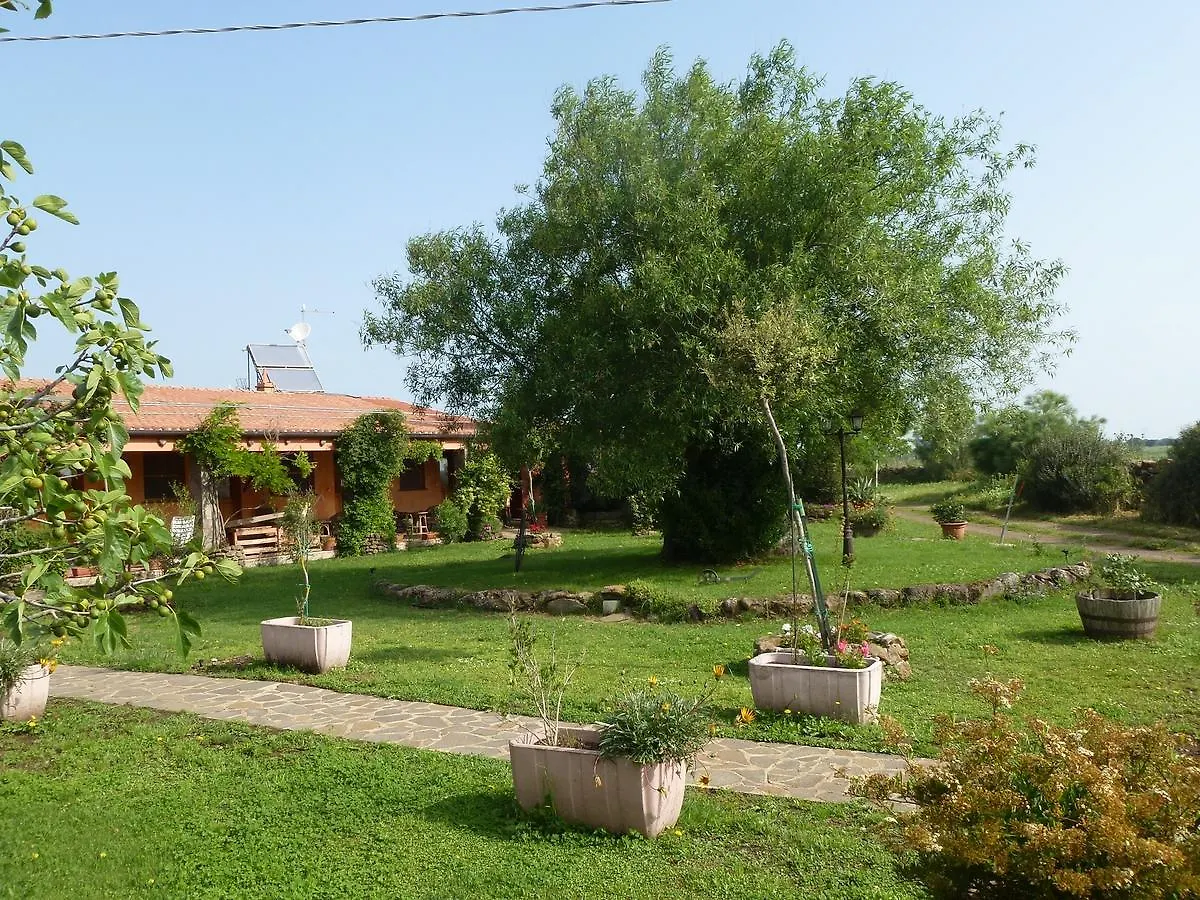 Farm stay Agriturismo Nuragh'Elighe Sindia